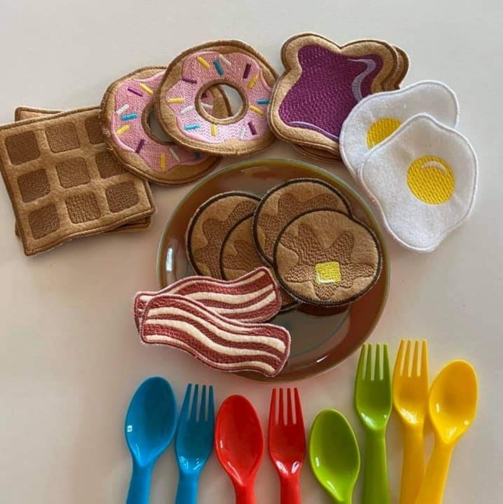 Homemade!!! Kids felt embroided breakfast set